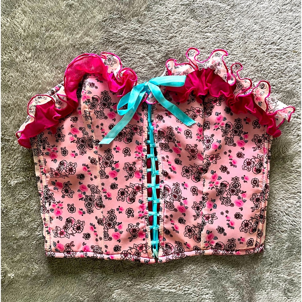 Adorable floral corset